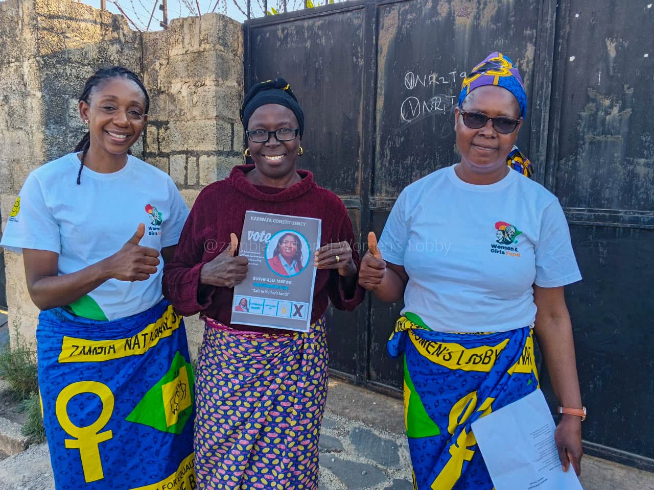 WOMEN’S LEADERSHIP BEGINS WITH COMMUNITIES